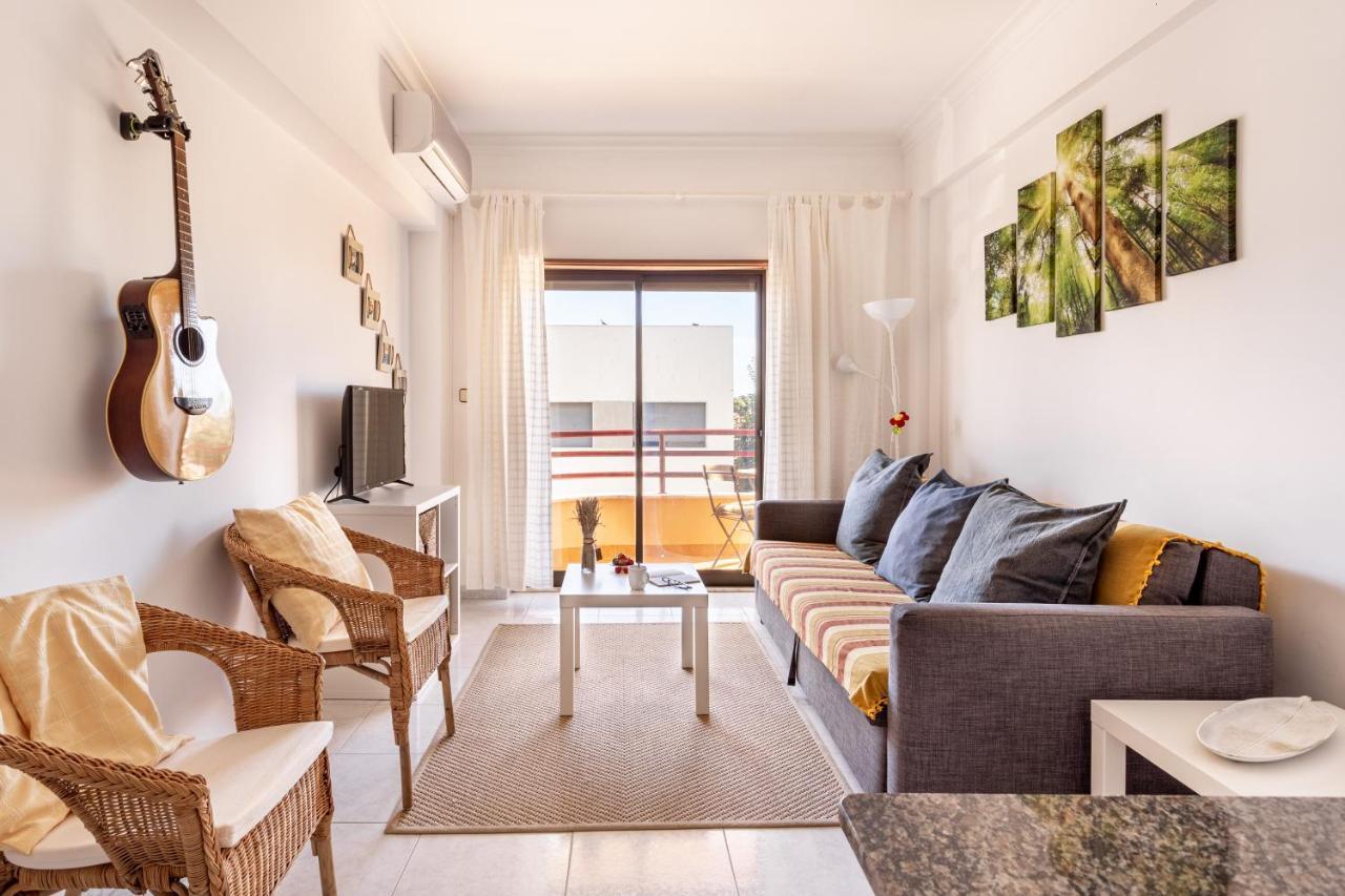 Joivy Deluxe Apt With Terrace In Costa Da Caprica Costa da Caparica Exterior photo
